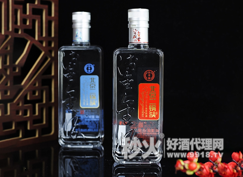 永丰牌北京二锅头鎏金殿堂