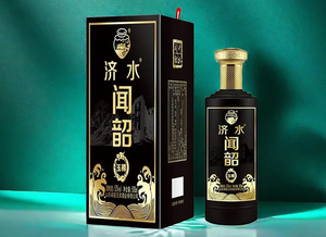 济水闻韶玉樽浓香型白酒，绵柔甘洌，香味协调