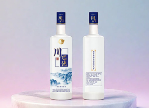 川巴佬浓香型白酒，绵甜爽净，浓香优雅
