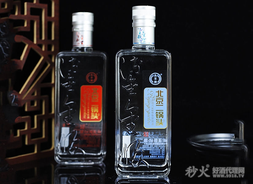 永丰牌北京二锅头鎏金殿堂